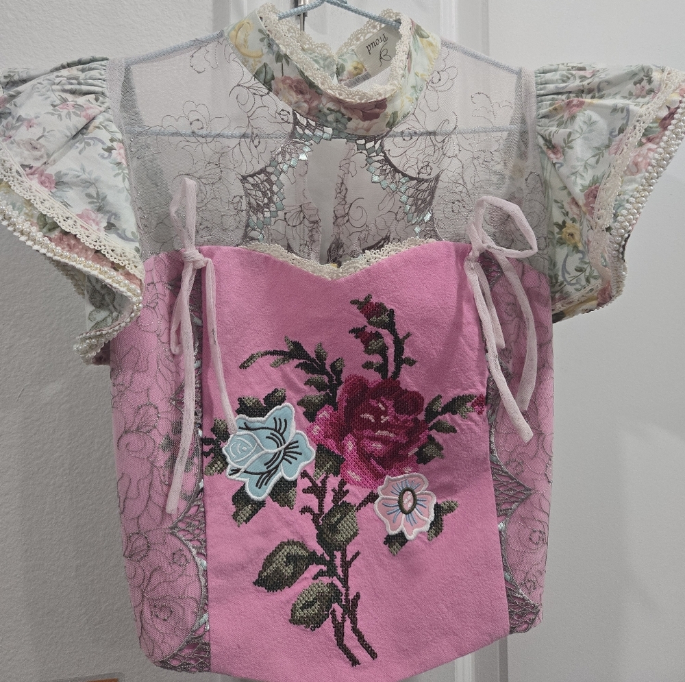 SET Floral Embroidered Pink and Blue Top With Pants